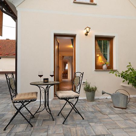 Cherry House - Cosy House - Ideal For Bear Watching, In The Neighborhood Of The Medieval Sneznik Castle Stari Trg pri Lozu 외부 사진